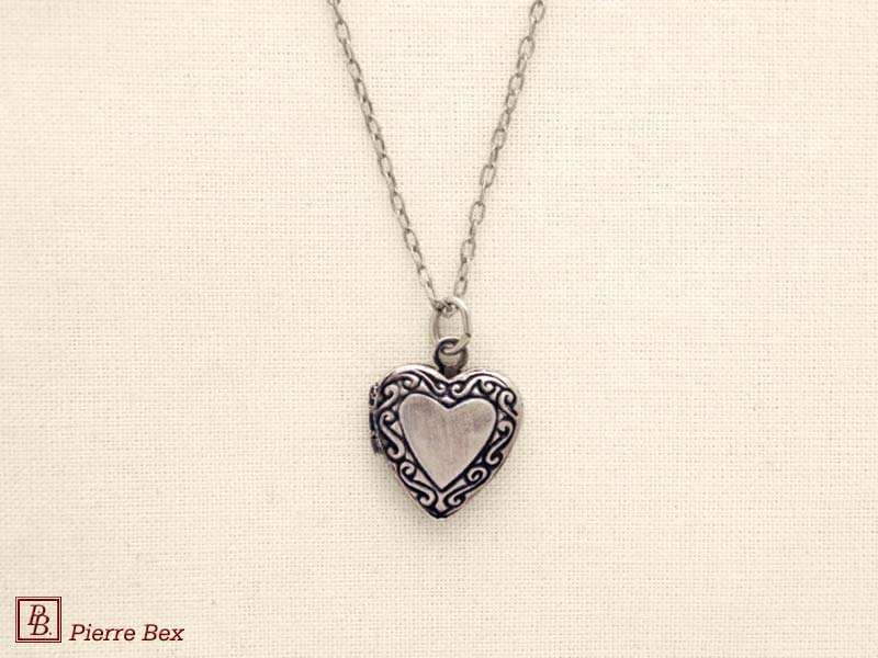 Pierre-Bex Art-Nouveau mini locket 41173-02